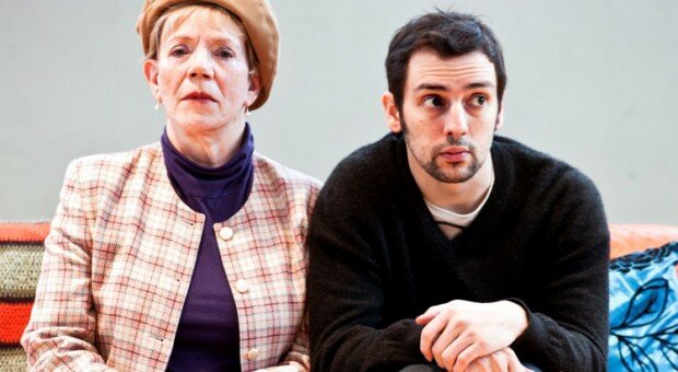 A Day in the Death of Joe Egg _Marjorie Yates and Ralf Little © Simon Annand JE-R-169